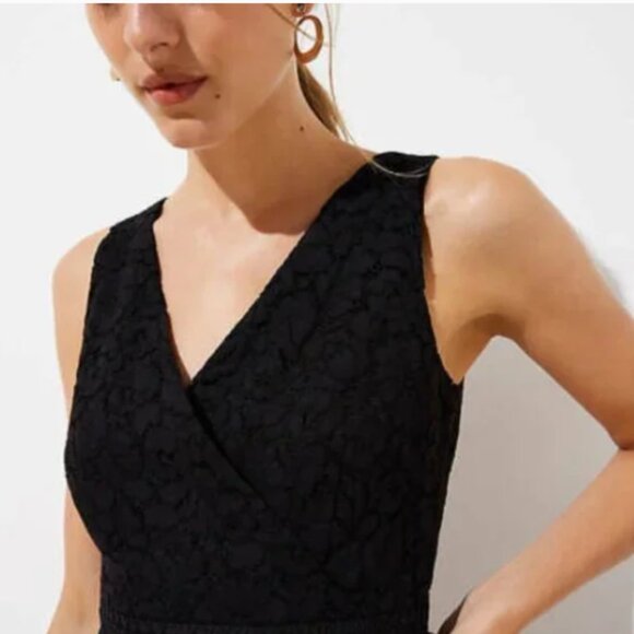 Loft Black Lace Overlay Cocktail Dress. Lined. LBD Size 8 NWT - Picture 4 of 14